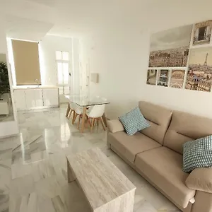 https://allo-apartments-larga-centro-2-habitaciones.hotelsincadiz.net
